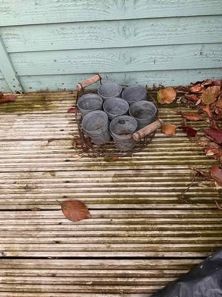 Photo of free Small Wire Basket & pots (Taunton TA2 Kingston St Mary) #1