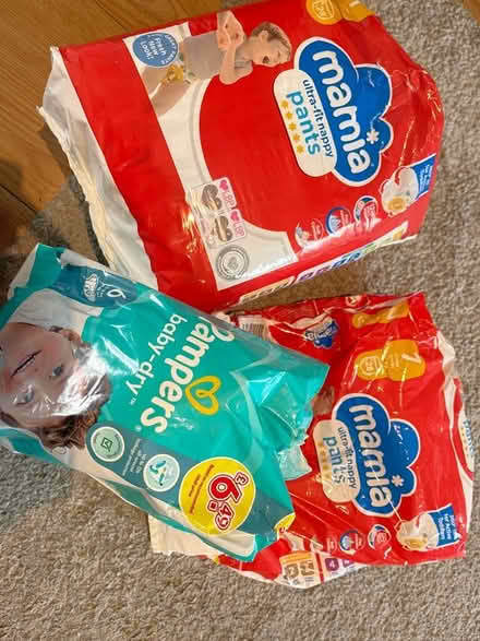 Photo of free Size 6 & 7 nappy’s / pull ups (S43 chesterfield) #1