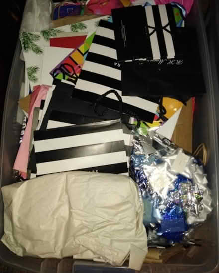 Photo of free Gift Boxes and Wrapping Paper (Somerset) #2
