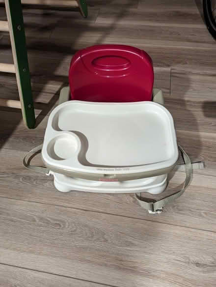 Photo of free Kids booster seat (Petworth neighborhood WDC NW) #1
