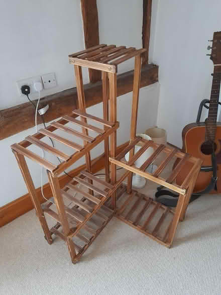 Photo of free Shelf for plants (Shelfanger IP22) #1