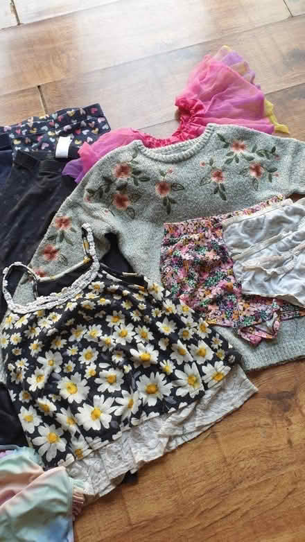 Photo of free Girls clothes 7-8 bundle (TW7) #3