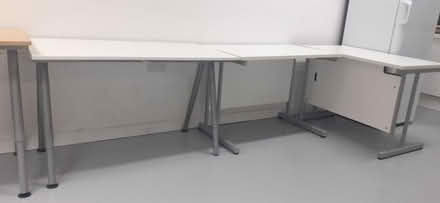 Photo of free Office desks and tables (Bloomsbury NW1) #1