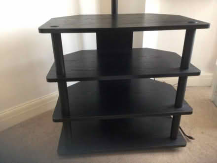 Photo of free TV stand (Welling DA16) #1