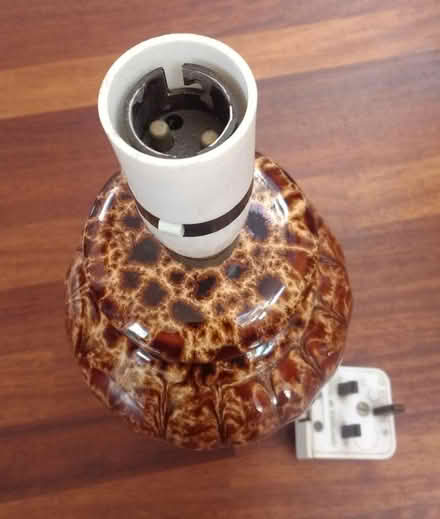 Photo of free Table lamp with ceramic base (New Greens AL3) #3