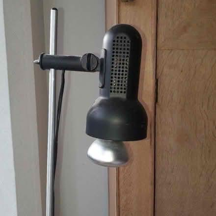 Photo of free Floor lamp (crouch end, N8) #4