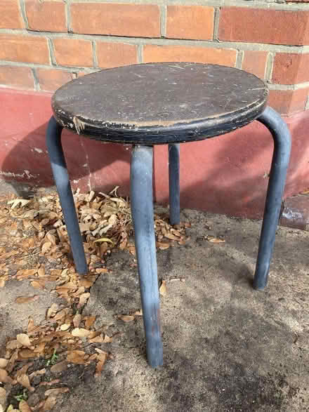Photo of free Stool (Wandsworth Common SW12) #1