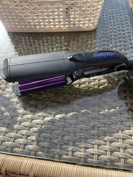 Photo of free Babyliss hair crimpers (Chalford GL6) #1