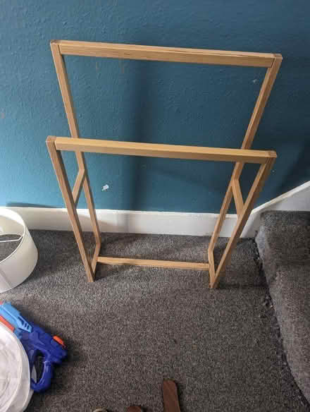 Photo of free wood towel rack (Plumstead common SE18) #1