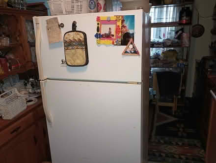 Photo of free FRIDGE:full size kenmore (far west) #1