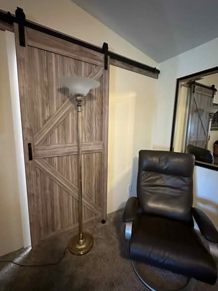 Photo of free Brass floor lamp (Camas - Livingston Mountain) #2