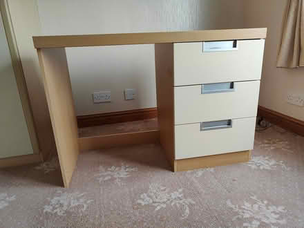 Photo of free Office desk (CW12) #1