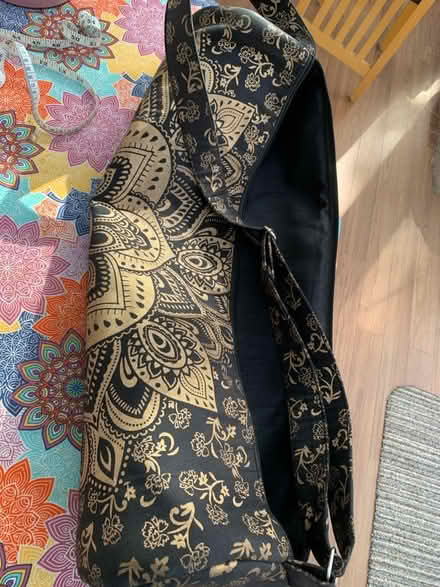 Photo of free Yoga mat bag (requires new zip) (Loose, Maidstone) #2