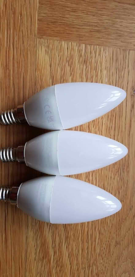 Photo of free 3 x SES E14 LED Light bulbs (Trefonen SY10) #1