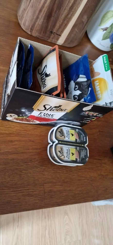 Photo of free Selection of cat wet food (Northfields) #1
