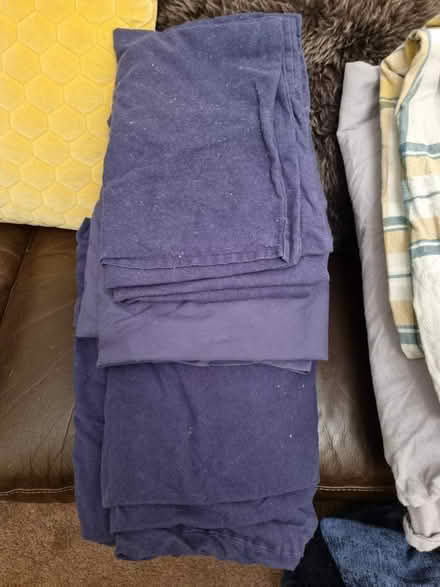Photo of free Duvet cover, flat sheet and 2 pillow cases (Ashton-U-Lyne OL6) #1