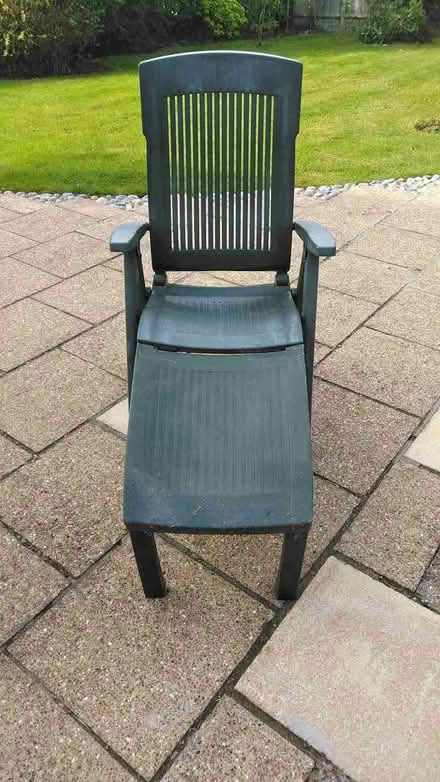 Photo of free Garden lounger. (Willingdon BN21) #1