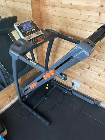 Photo of free Running Machine (St John's TN13) #2