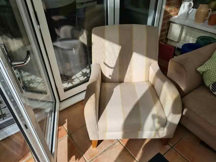 Photo of free 2 matching arnchairs (Crondall) #1