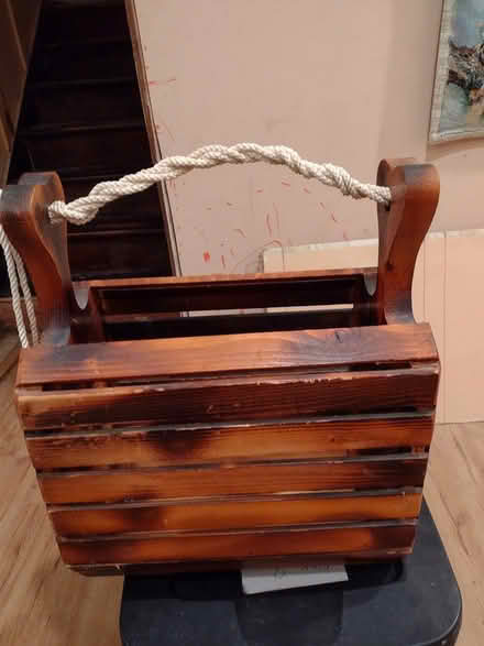 Photo of free magazine stand (Hampstead) #2