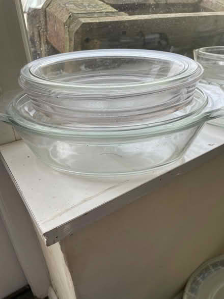 Photo of free Pyrex dishes (Amersham HP7) #4