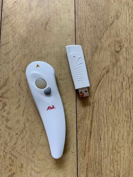 Photo of free Laser pointer clicker (Castle MK40) #1