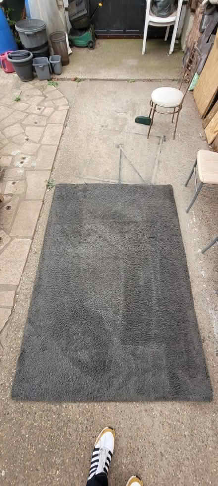 Photo of free Grey rug (Wingerworth S42) #1