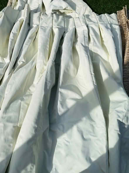 Photo of free Bay window 170cmx170cm X2quantity (HA9 Wembley park) #3