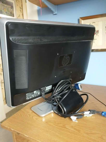 Photo of free 20" Computer Monitor HP Model w2007v flat screen (AB41) #2