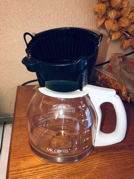 Photo of free mr.coffee glass carafe (Winter Hill) #1