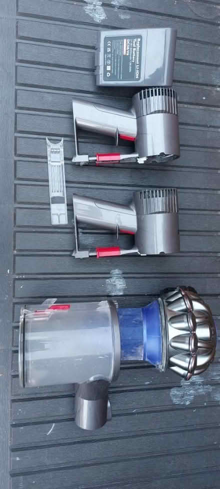 Photo of free Dyson motors and new battery (New Addington) #2