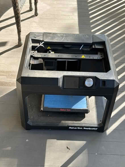 Photo of free makerbot printer (near downtown naperville) #1