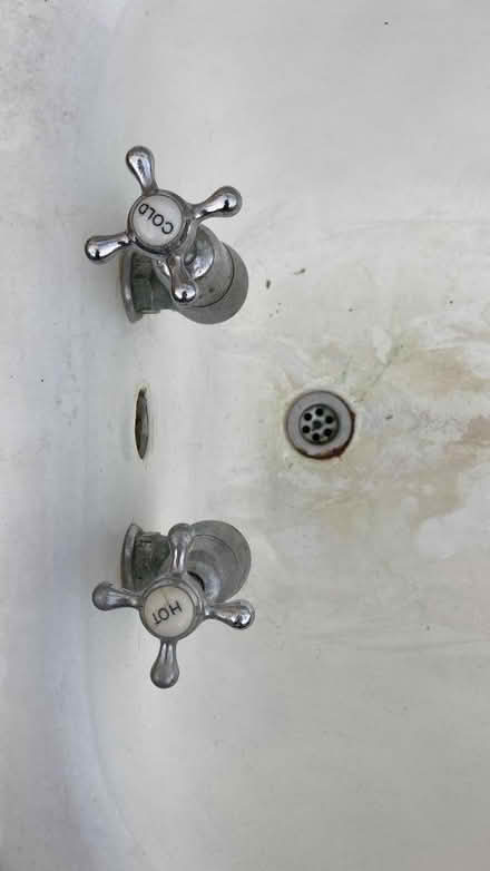 Photo of free Bathtub (BS4) #2