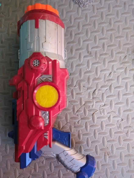 Photo of free Big nerf gun (Frodsham WA6 7) #1
