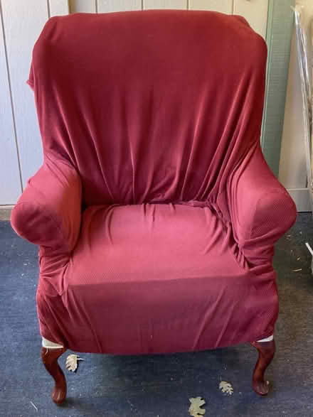 Photo of free Wingback chair w/footrest;slipcover (Brunswick/Glenwood Basin) #1