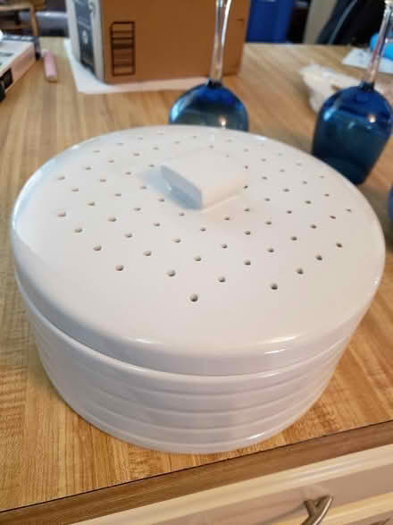 Photo of free Tortilla, pancake keep warm thing (Leavells Crossing in Spotsy) #1