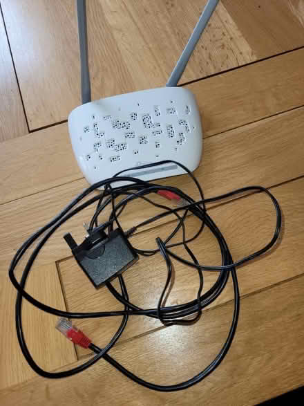 Photo of free TP Link Wireless N Access Point (RH16) #1