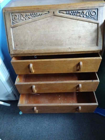 Photo of free Bureau (High Town LU2) #1
