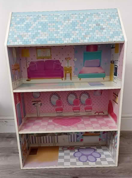 Photo of free Wooden toy kitchen and dolls house (East grinstead RH19) #1