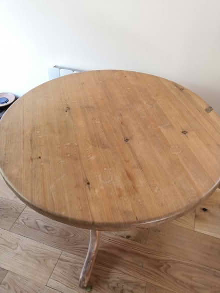 Photo of free Round waxed wooden table (Grandpont OX1) #1