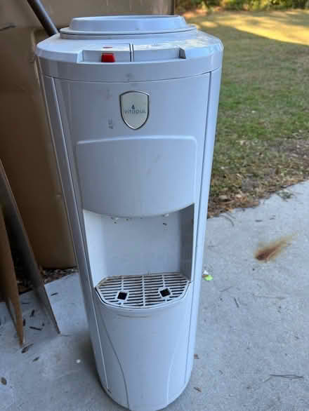 Photo of free Water cooler (Bloomingdale, Ga) #1