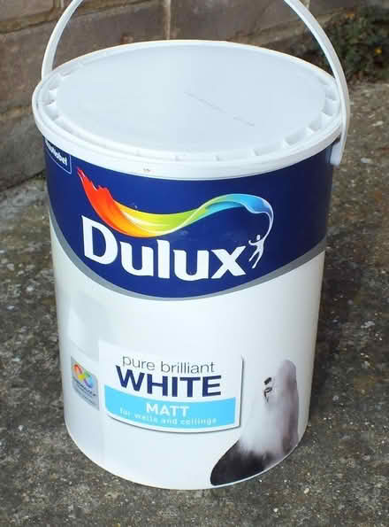 Photo of free Dulux Emulsion Paint - White (Thetford IP24) #1