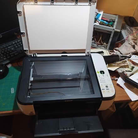 Photo of free Canon printer scanner (Fishponds BS16) #1