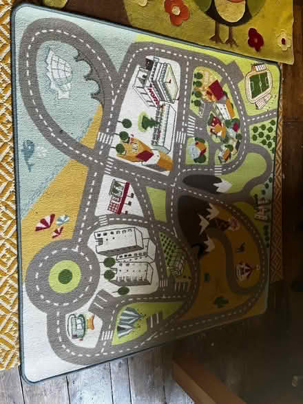 Photo of free Kids’ room rugs (Weston) #2