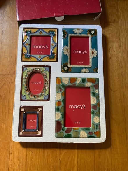 Photo of free Macy’s Picture Frames (Arlington Near Stratton) #1