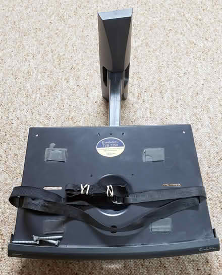 Photo of free Vogel's Wall-Mount Platform (Burlington) #2