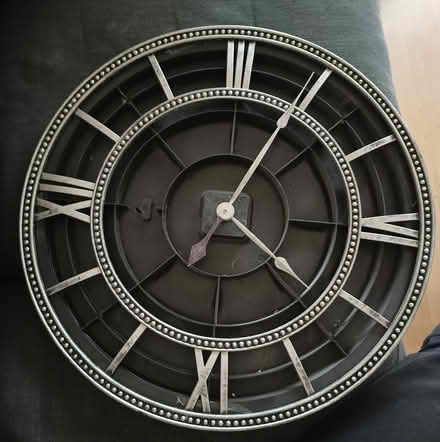 Photo of free Wall clock (IG6) #1