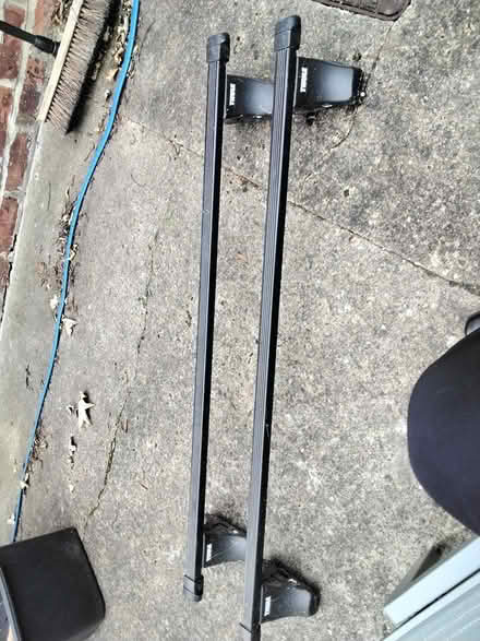 Photo of free Thule roof bars (Redcar &Cleveland TS6) #4