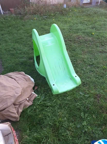 Photo of free Bouncy Castle, Tiles and other (SL6 Taplow) #3