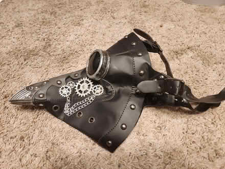 Photo of free Halloween Mask (Niceville) #1